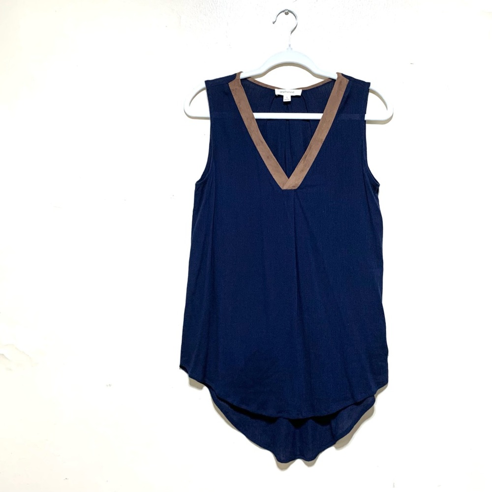 One The Land EUC Women’s Navy Blue V Neck Long Back Tunic Top Size Small